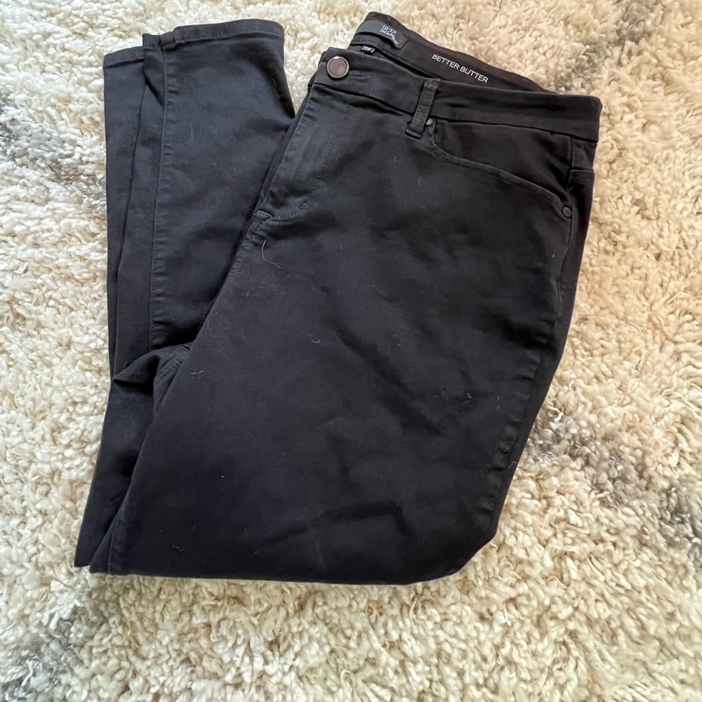 1822 Better Butter Black Jeans